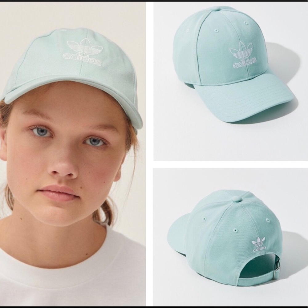 Women's Adidas Originals Relaxed Outline Hat NWT